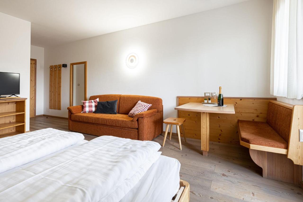 Gruenwald Hotel Salorno Bagian luar foto