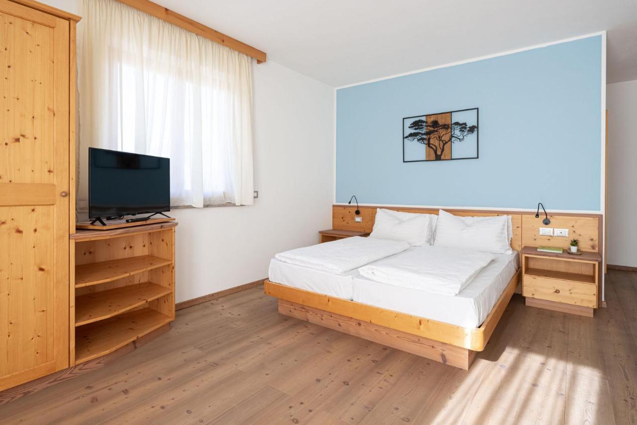 Gruenwald Hotel Salorno Bagian luar foto