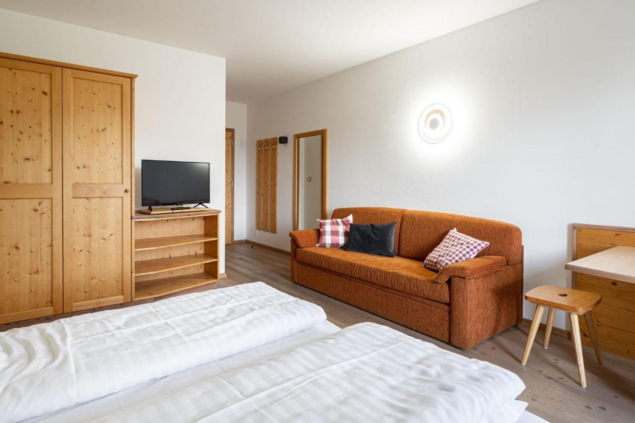 Gruenwald Hotel Salorno Bagian luar foto