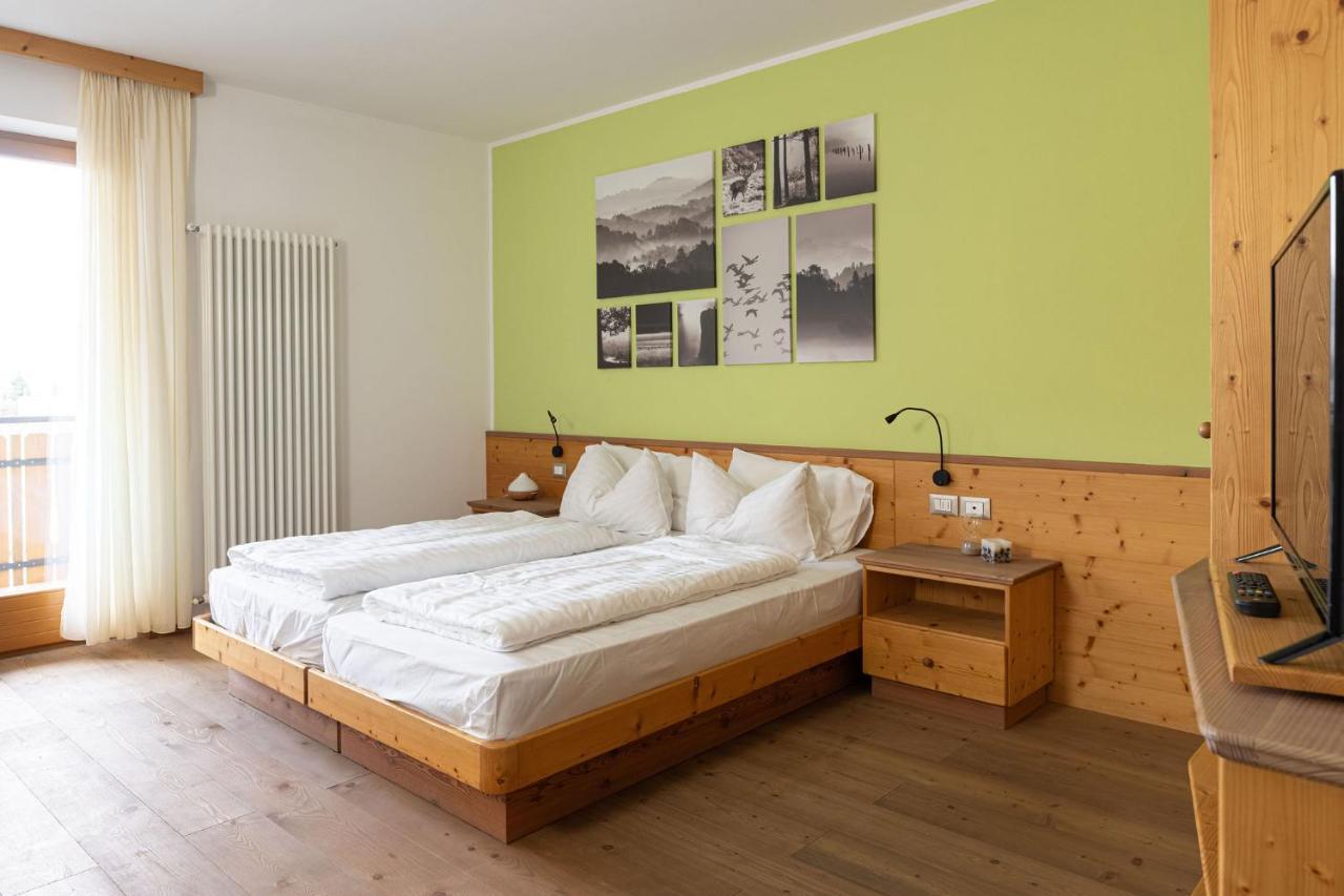 Gruenwald Hotel Salorno Bagian luar foto