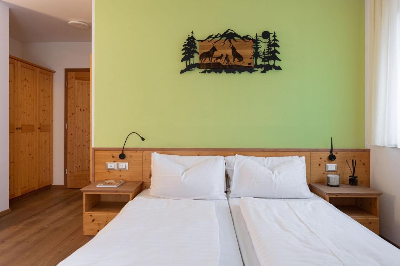 Gruenwald Hotel Salorno Bagian luar foto